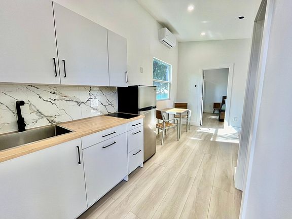 4th image of 6241 NW Miami Pl #6