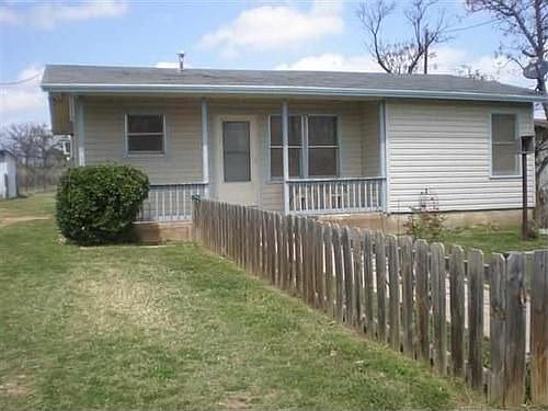 1st image of 317 Pebble Dr