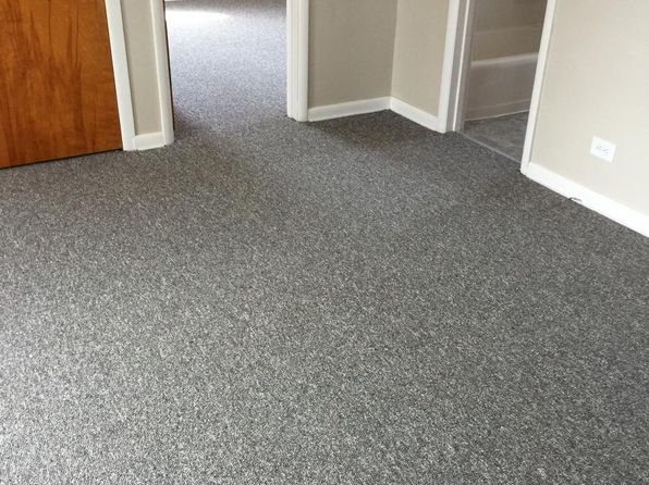 1302 1/2 W Stover St