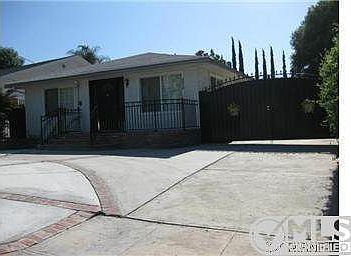 1st image of 5519 Beckford Ave