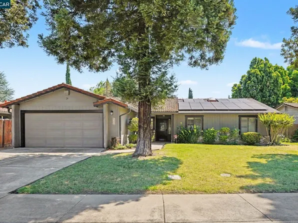 2356 Golden Bear Cir, Stockton, CA 95209