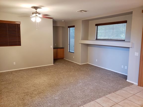 5th image of 44147 W Juniper Ave