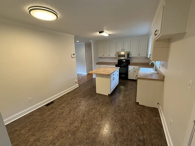 216 Fain Dr — Photo 9