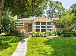 400 Orchard View Dr, Royal Oak, MI 48073