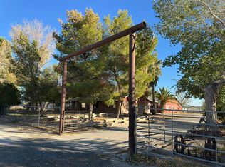 2025 Whipple Ave, Moapa Valley, NV 89021