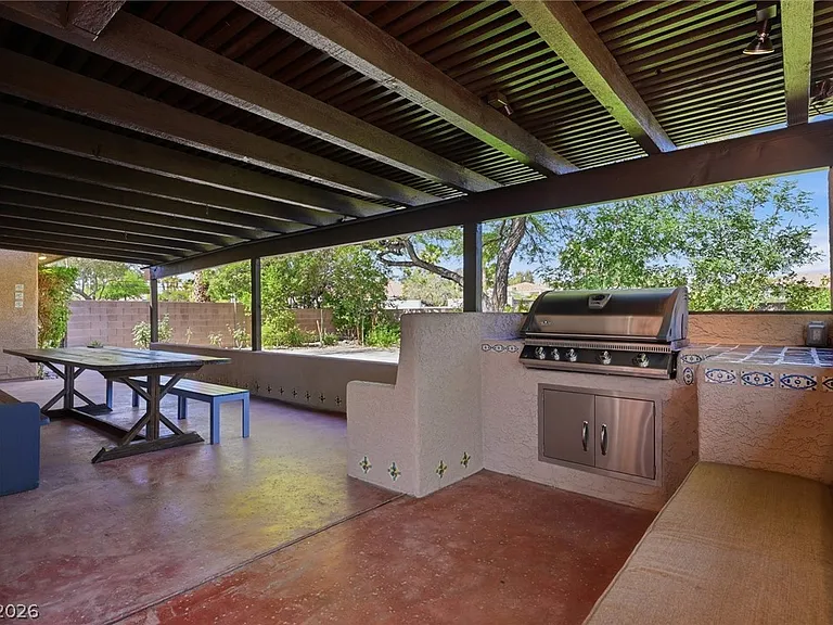 1410 S Monte Cristo Way — Photo 39