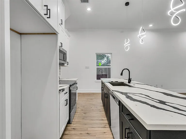 7358 Guadalcanal Rd #A — Photo 11