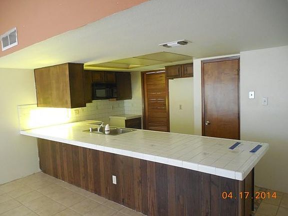 3rd image of 12616 Tomlinson Dr SE