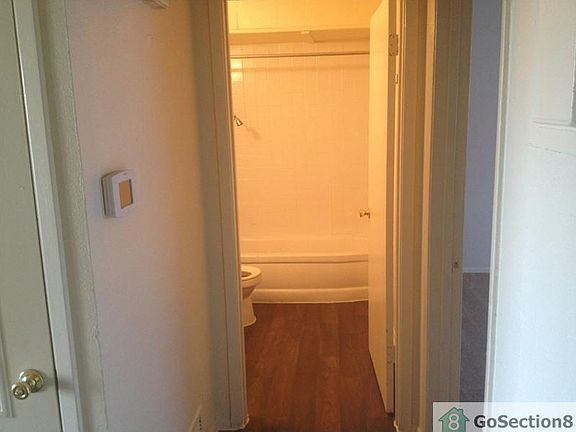 2nd image of 414 E Aviation Blvd APT 4