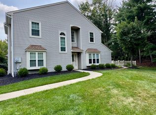 78 Beacon Pl, Robbinsville, NJ 08691