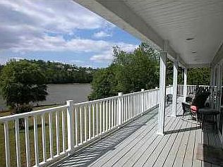 5th image of 8099 Beachwood Dr