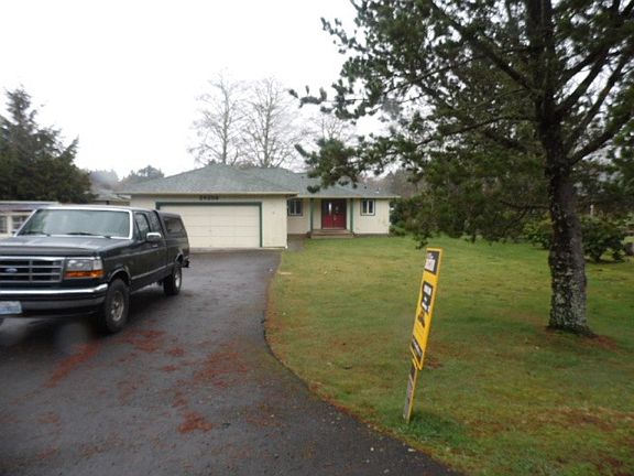 3rd image of 24206 Birch Pl