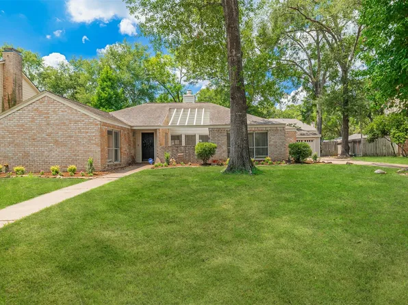 12626 Scouts Ln, Cypress, TX 77429