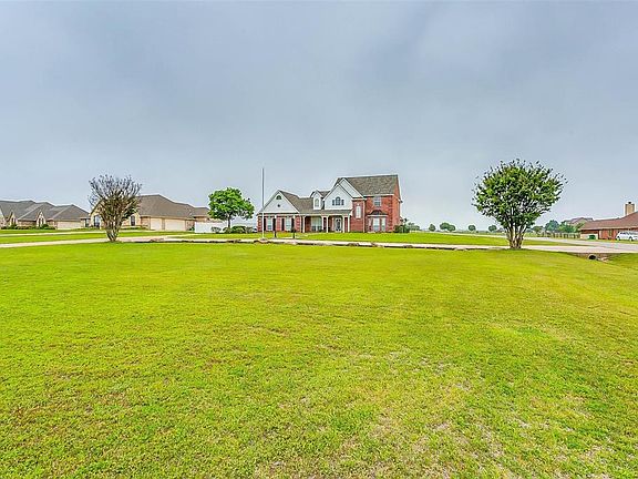 4th image of 1516 Lady Amber Ln