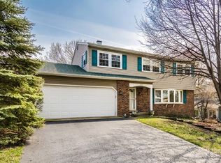 1575 Almond Ct, Downers Grove, IL 60515