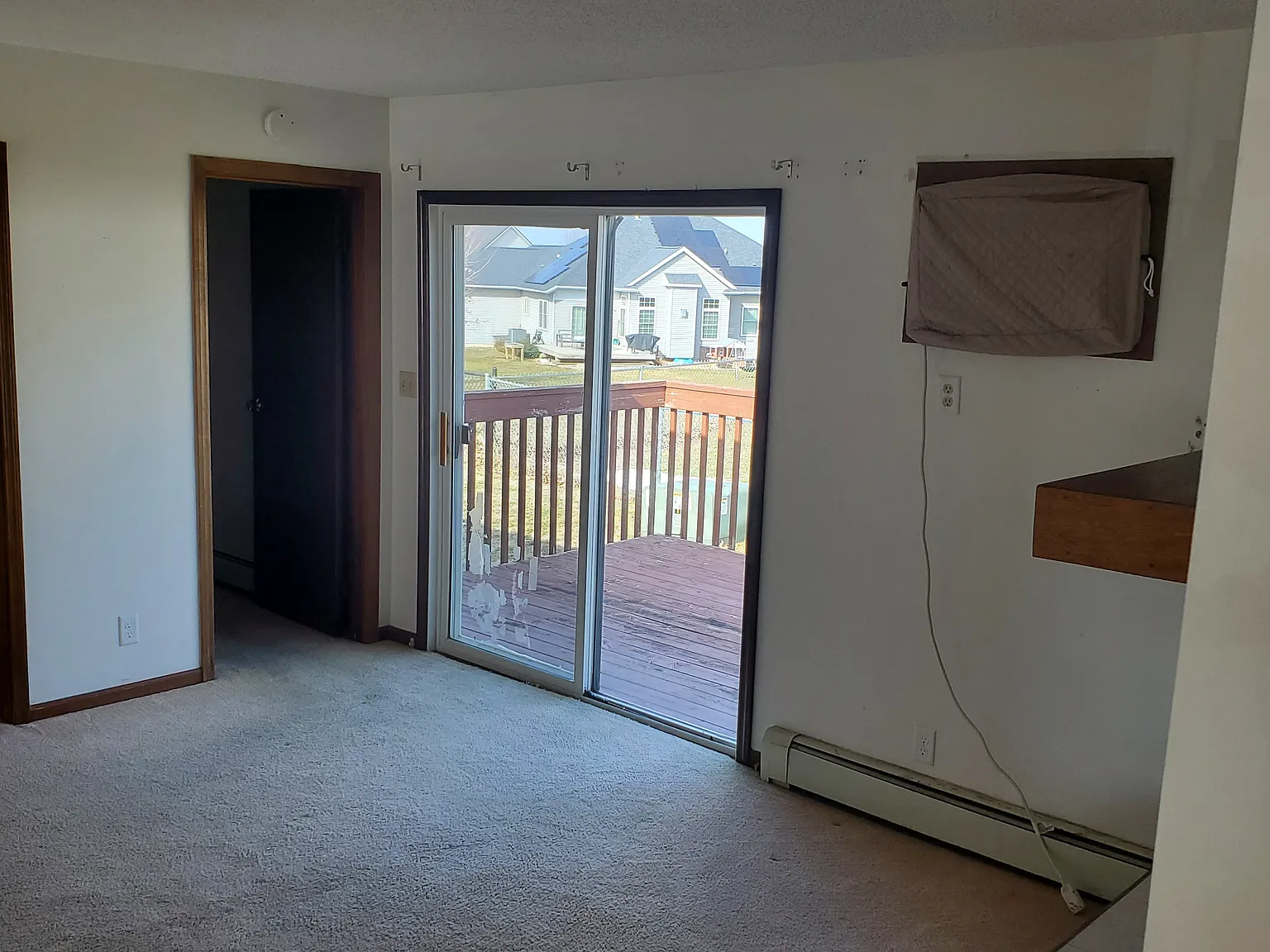 3 bed, 1.5 bath, $1,250 — Photo 3