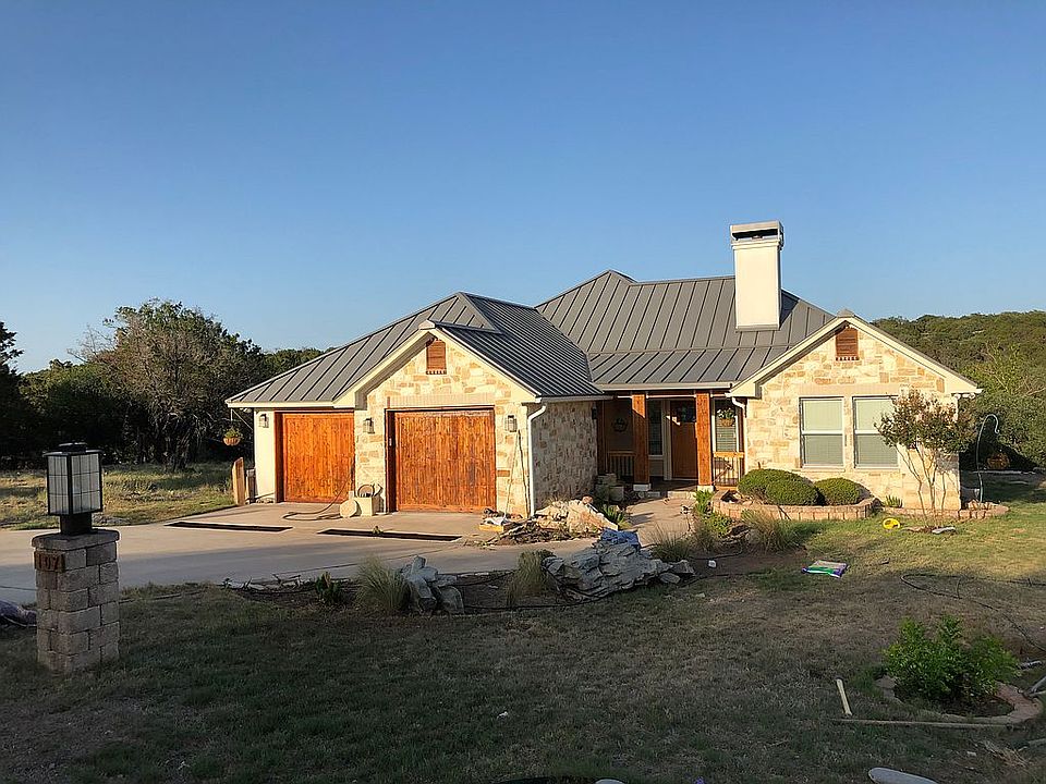 1st image of 107 Acacia