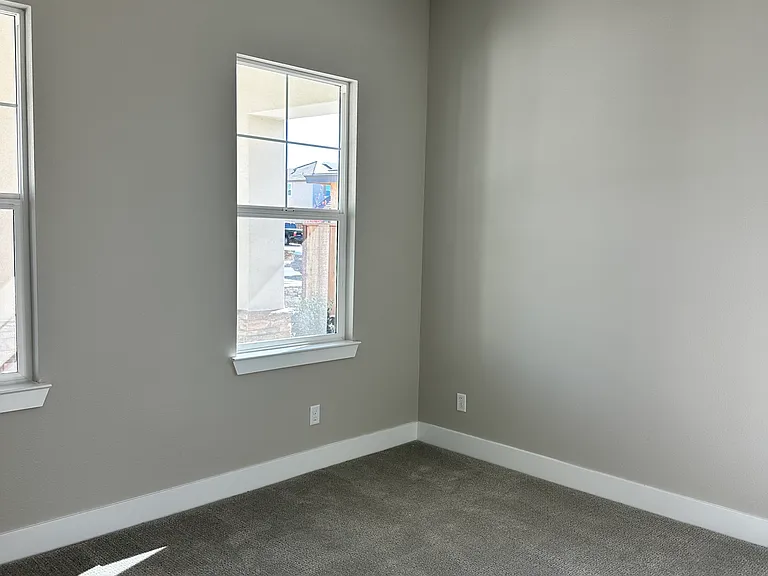 Ocean Pl — Photo 1