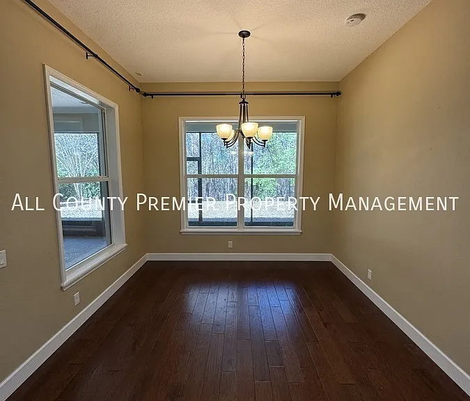 203 Spalding Way — Photo 21