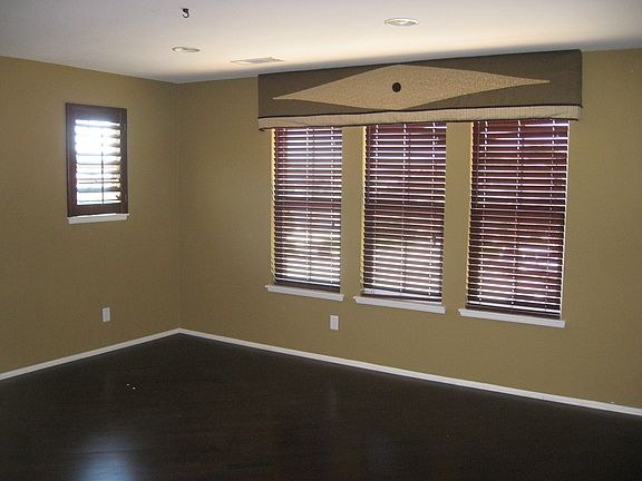 4th image of 37928 Palomera Ln