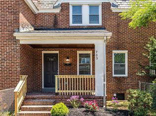 733 Mount Holly St, Baltimore, MD 21229