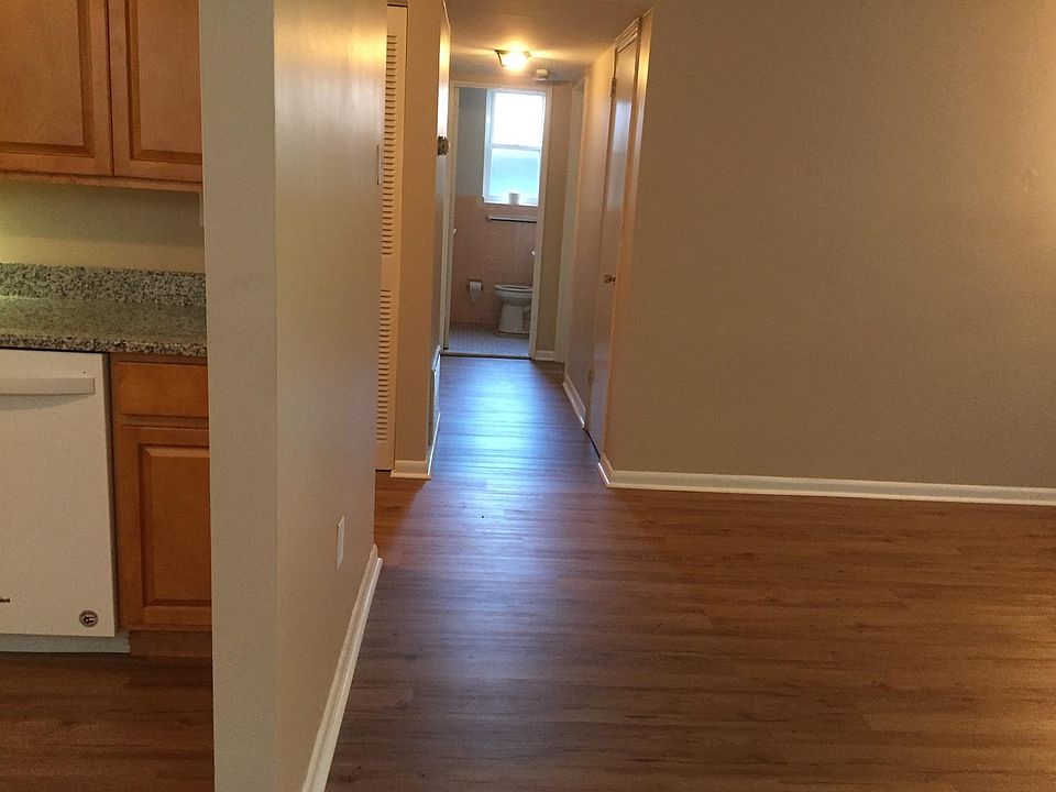 Hallway to Bathroom