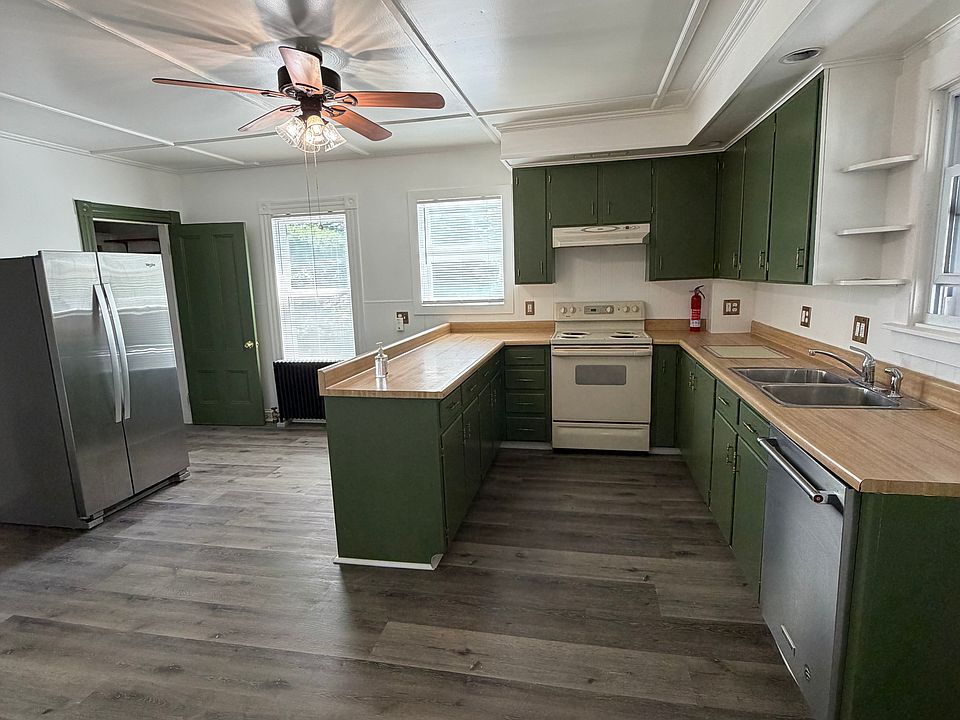 1st image of 136 Western Ave #1