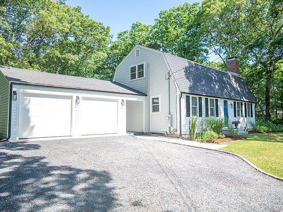 2nd image of 35 Stoney Cliff Road