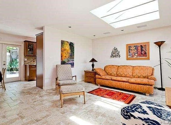 4th image of 63 W Garden Green Ave
