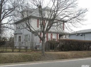 475 Broadway, Carle Place, NY 11514