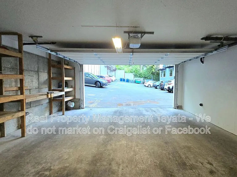 816 20th St #100 — Photo 29