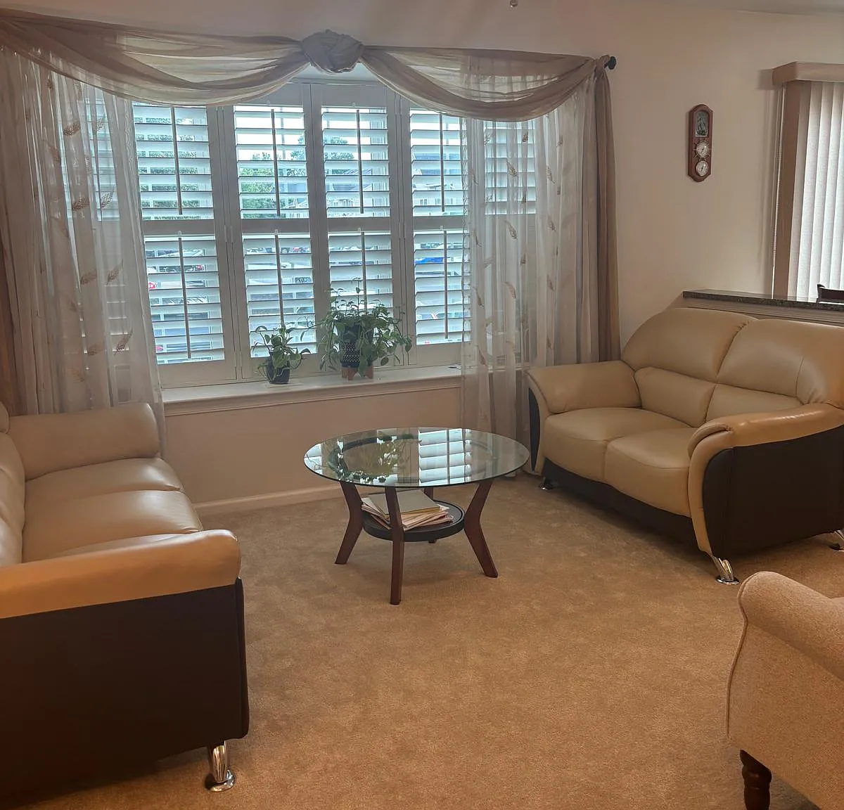 3 bed, 3.5 bath, 1678 sqft, $3,000 — Photo 3