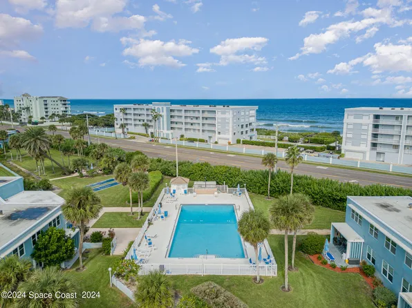 55 Sea Park Blvd APT 205, Satellite Beach, FL 32937