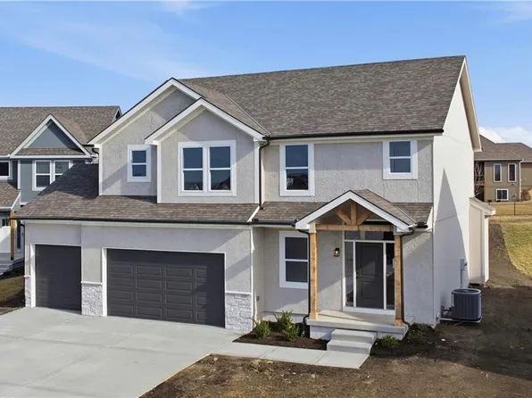 8012 SE Hoot Owl St, Blue Springs, MO 64014