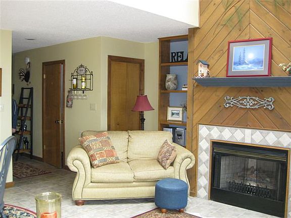 3rd image of 100 Wedling Weg Unit 3