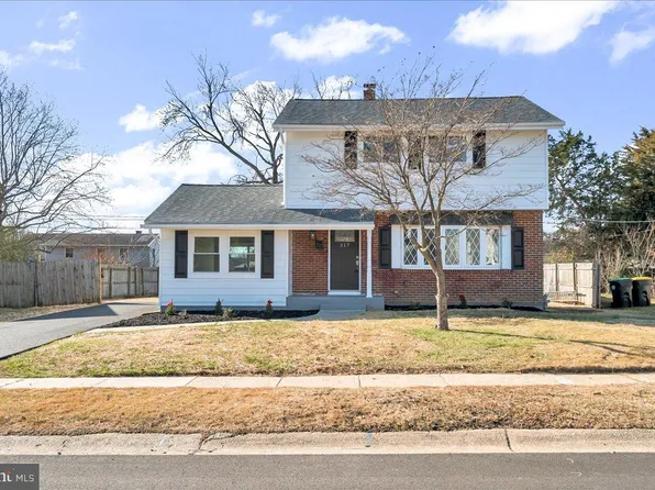 217 Kenmark Rd, Newark, DE 19713