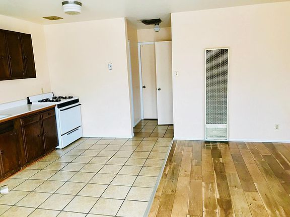 3rd image of 716 Brimhall Pl APT 7