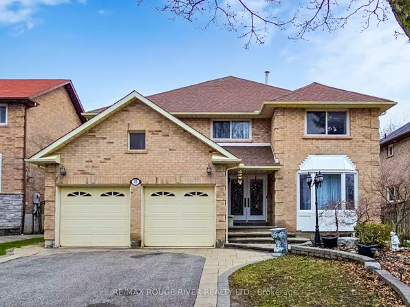 45 Rotherglen Rd N, Ajax, ON L1T 1S8