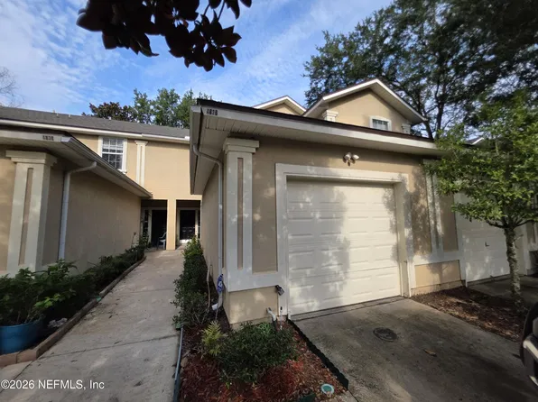 4826 Playpen Dr, Jacksonville, FL 32210