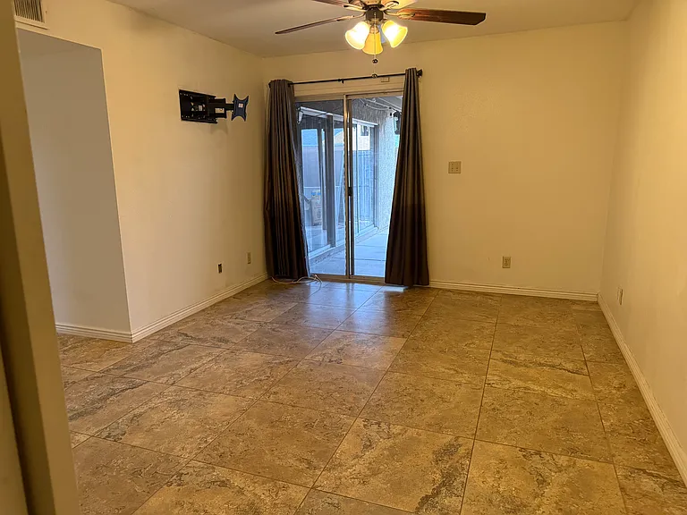 1865 E Kirkland Ln — Photo 17