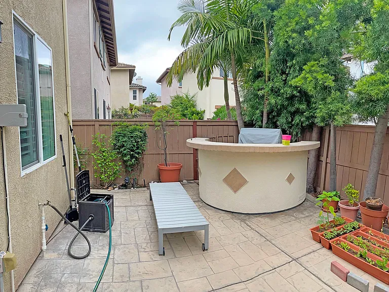 10570 Hollingsworth Way — Photo 11