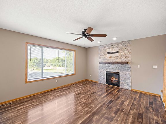 3rd image of 2621 SW 35th St