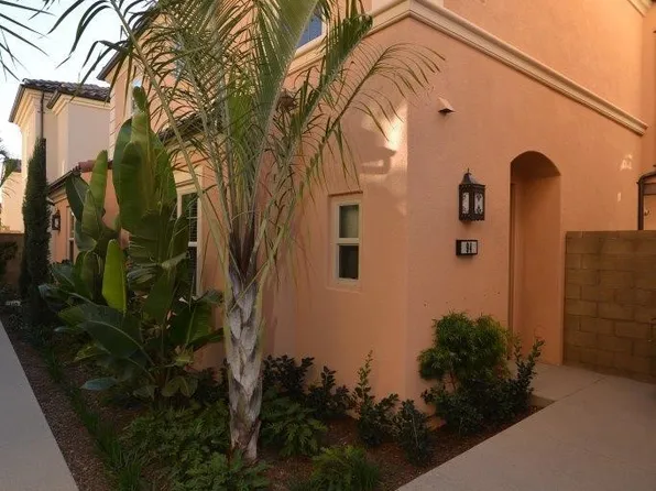 94 Strawberry Grv, Irvine, CA 92620
