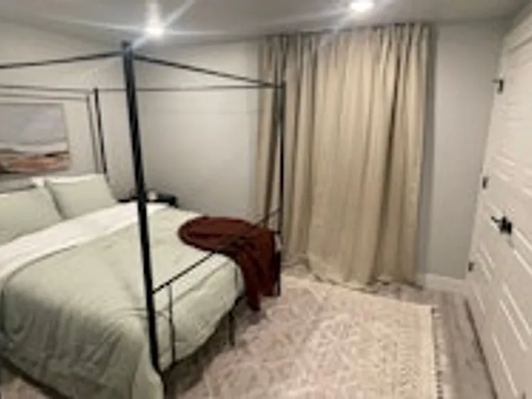 201 N 20 W — Photo 12
