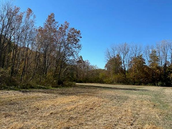 6815 W Division Rd, Bargersville, IN 46106