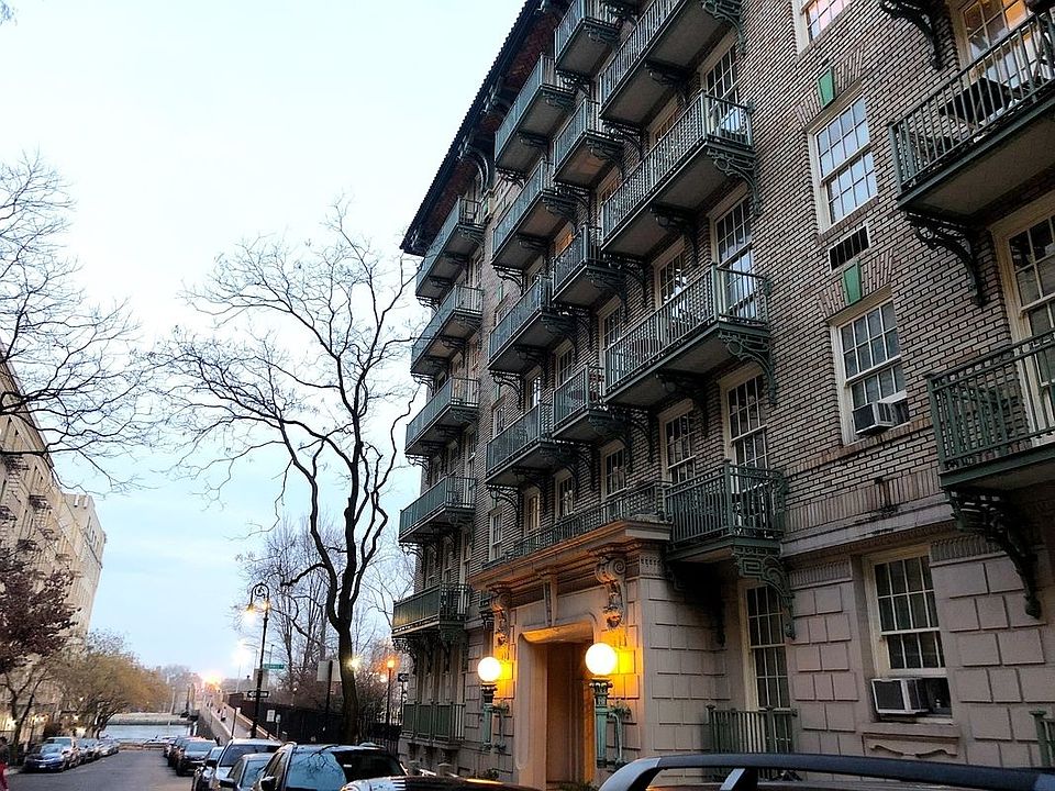 1st image of 508 E 78th St APT 1H