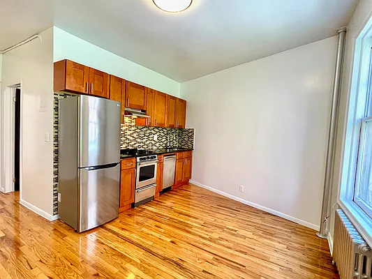 Rented by Compass | media 12