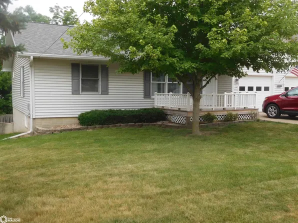 440 N 5th St, Oskaloosa, IA 52577