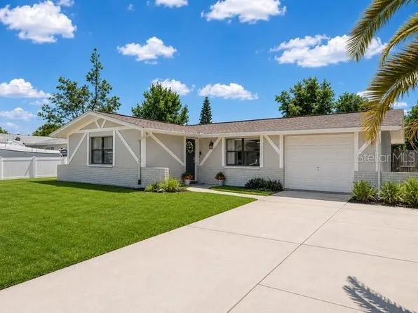 9414 Ledgestone Ln, Port Richey, FL 34668