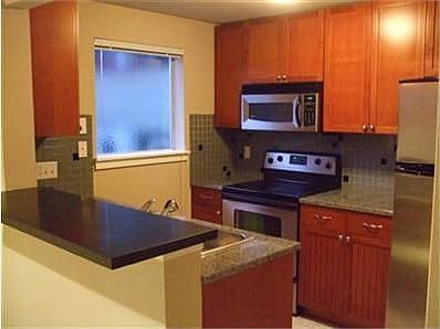 3rd image of 3008 N Narrows Dr